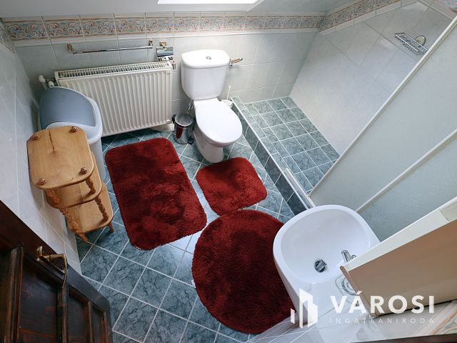 Parádon több generációs családi ház eladó