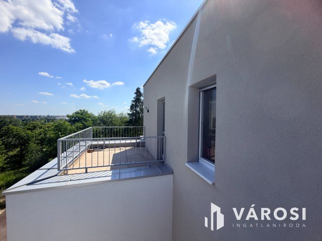 Élet a város felett - Panorámás penthouse Szombathelyen
