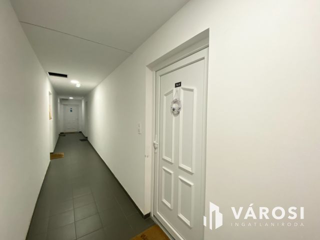 Hangulatos téglalakás Győrben